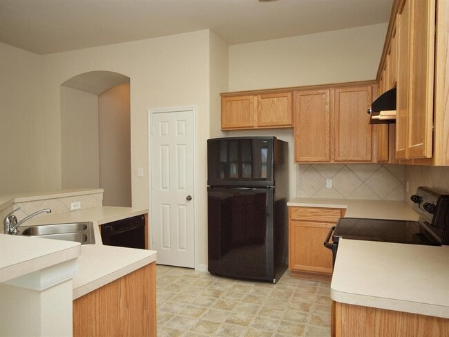 161 Desert Quail Ln in Buda, TX - Building Photo - Building Photo