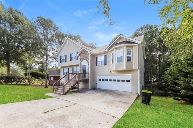 135 Ivey Lake Pkwy in Temple, GA - Building Photo - Building Photo