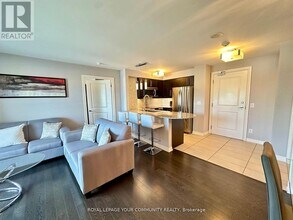 7730 Kipling Ave in Vaughan, ON - Building Photo - Building Photo