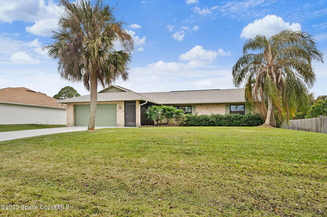 1780 Radisson St NW in Palm Bay, FL - Building Photo - Building Photo