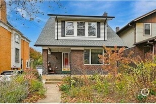 8011 Westmoreland Ave in Pittsburgh, PA - Building Photo