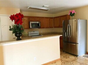 9821 Rhea Ct in Conroe, TX - Building Photo - Building Photo