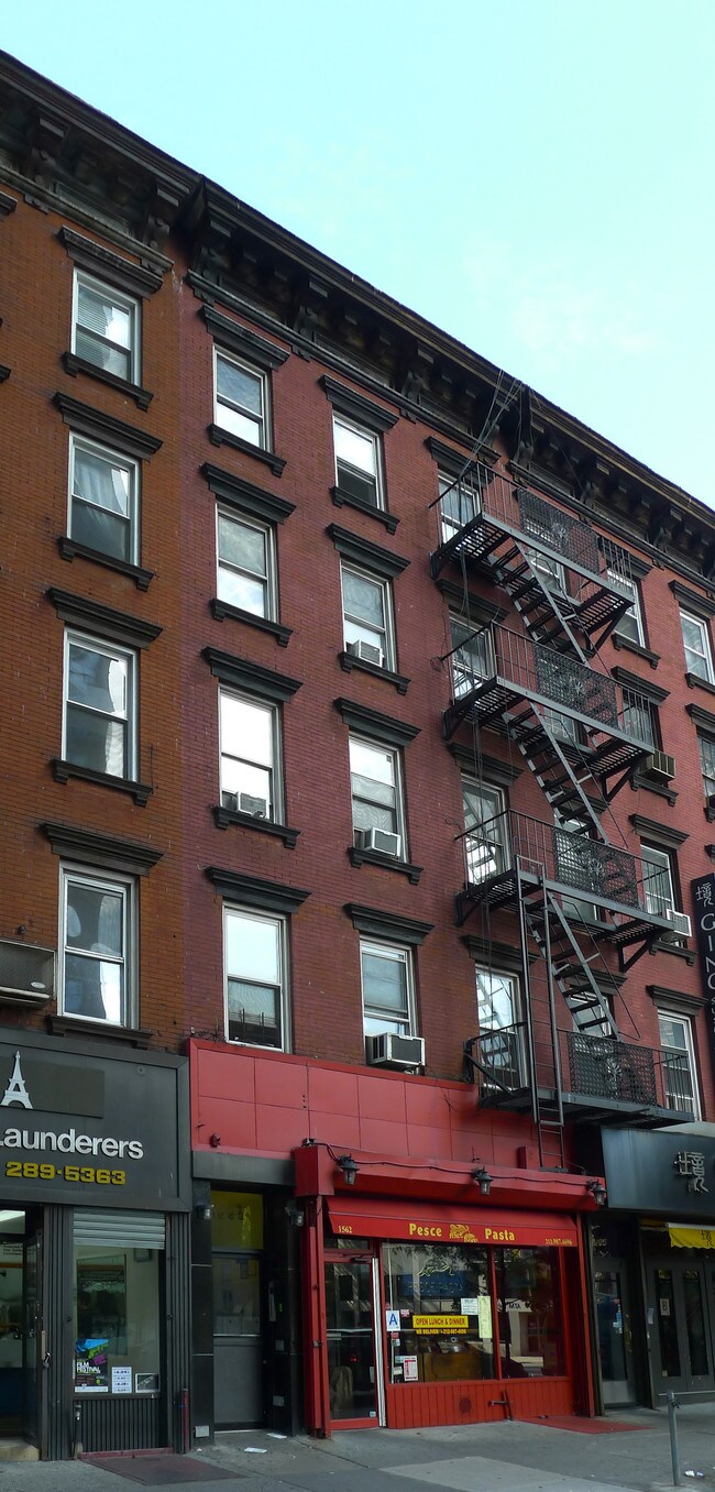 1562 3rd Ave in New York, NY - Building Photo - Building Photo