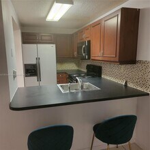 210 SW 11th St in Miami, FL - Building Photo - Building Photo