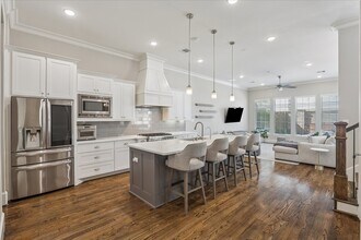 921 Dunleigh Meadows Ln in Houston, TX - Building Photo - Building Photo