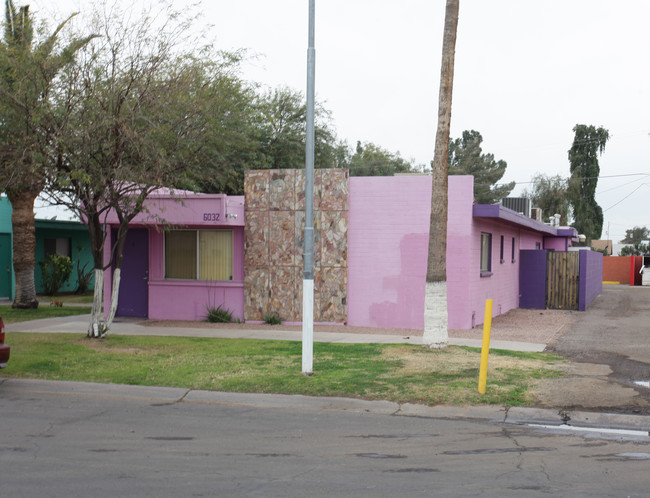 6032 N 60th Ave in Glendale, AZ - Building Photo - Building Photo