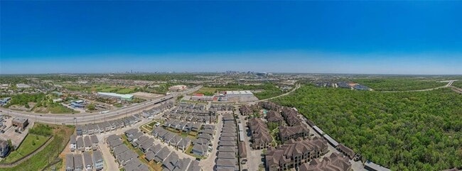 property at 3421 Avondale Vw Dr