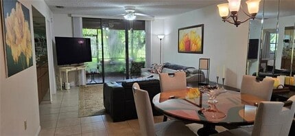 154 NW 98th Terrace in Plantation, FL - Building Photo - Building Photo