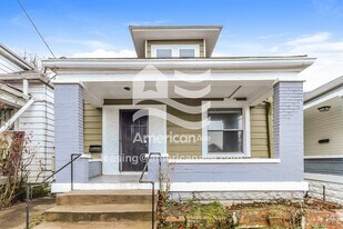 2320 W Hill St in Louisville, KY - Building Photo