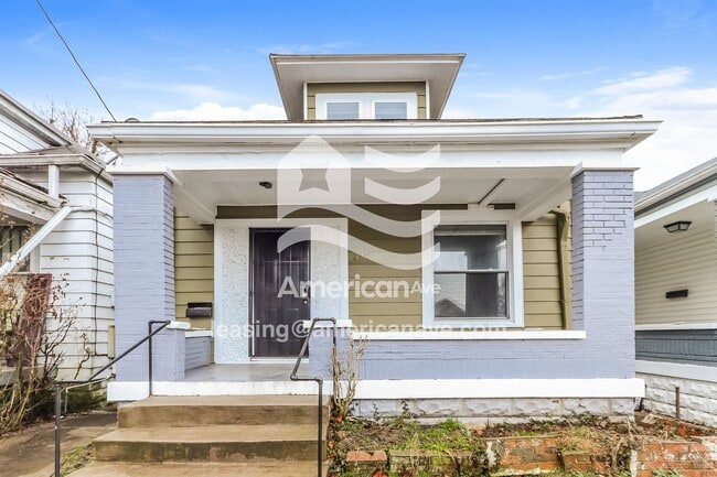 property at 2320 W Hill St