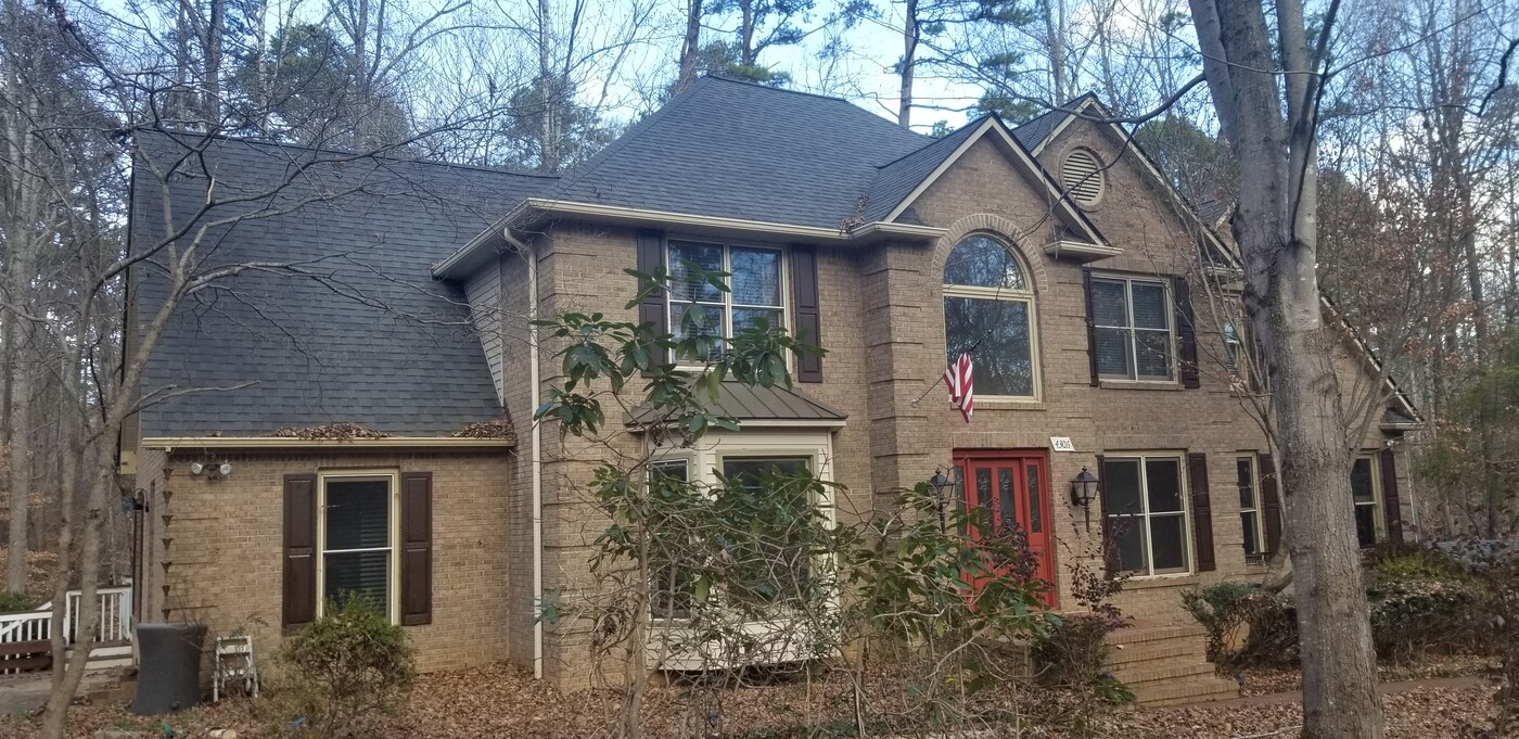 4306 Hepatica Ct in Summerfield, NC - Building Photo