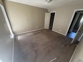 1114 E Fairmont St in Longview, TX - Building Photo - Building Photo