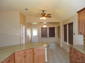 34602 Lake Side Dr in Brookshire, TX - Building Photo - Building Photo
