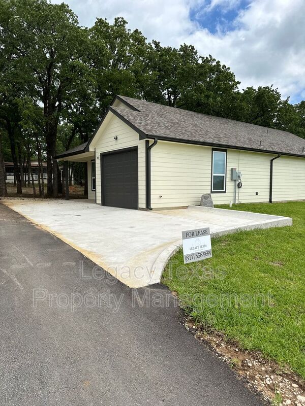 405 Kaether Ln in Alvarado, TX - Building Photo - Building Photo