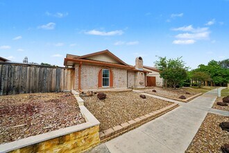 632 Fern Meadow Dr in Universal City, TX - Building Photo - Building Photo