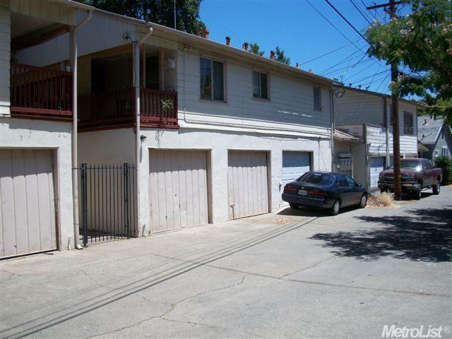 2714 4th Ave in Sacramento, CA - Foto de edificio - Building Photo