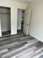 432 W Raymond St, Unit Raymond Street in Compton, CA - Building Photo - Building Photo