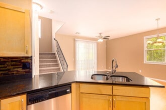 5708 S 21st Terrace in Phoenix, AZ - Building Photo - Building Photo