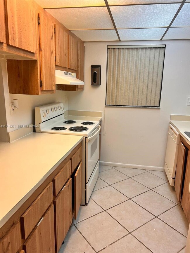 property at 1850 N Congress Ave