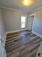 233 Delaware Ave, Unit 2 in Muskegon, MI - Building Photo - Building Photo