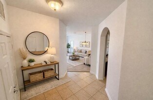 3332 Robert Trent Jones Dr in Orlando, FL - Building Photo