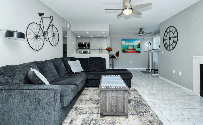 property at 850 S Tamiami Trl