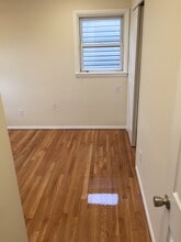 14 Ayres Ct in Bayonne, NJ - Building Photo - Building Photo