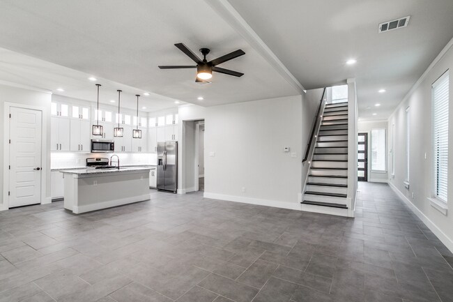 1710 Morris Street in Dallas, TX - Building Photo - Building Photo