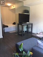 625-629-629 King St W in Toronto, ON - Building Photo - Building Photo