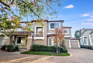 2155 Fernbrook Common in Livermore, CA - Building Photo