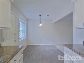 537 Greenway Dr in Saginaw, TX - Building Photo - Building Photo