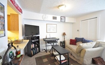 One Short North in Columbus, OH - Building Photo - Building Photo