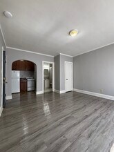 3030 W Pierce St in Milwaukee, WI - Building Photo - Building Photo