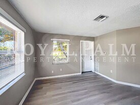 13037 First St in Ft. Myers, FL - Building Photo