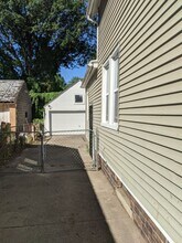4021 Neff Ave in Detroit, MI - Building Photo - Building Photo