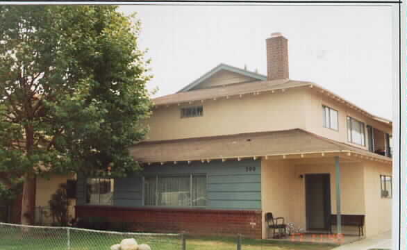 300 Cuesta Del Mar Dr in Oxnard, CA - Foto de edificio - Building Photo