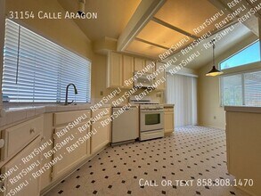 31154 Calle Aragon in Temecula, CA - Building Photo - Building Photo