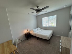 4902 Yello Ginko Trl in Spring, TX - Building Photo