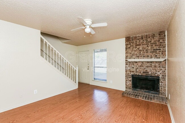 5919 Shadydell Dr in Fort Worth, TX - Building Photo - Building Photo