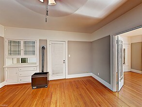 920 35th St-Unit -Apt 3 in Sacramento, CA - Building Photo - Building Photo