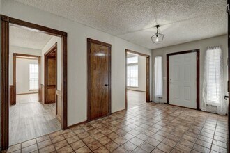 2700 Clover Glen Dr in Edmond, OK - Building Photo - Building Photo