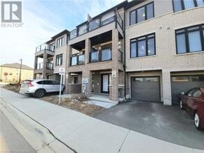 585 Colborne St in Brantford, ON - Building Photo - Building Photo