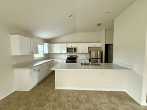 16096 SW 59th Avenue Rd in Ocala, FL - Building Photo - Building Photo