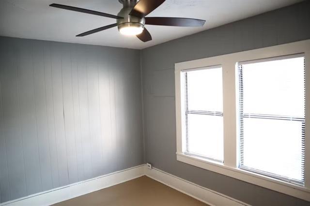 property at 1116 N Bell Ave