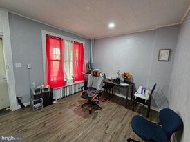 110 W Douglass St in Reading, PA - Building Photo