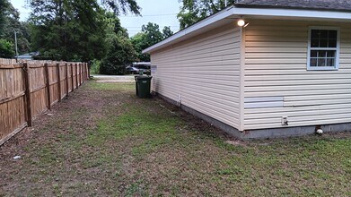 1741 Elvan Ave, Unit Apt. B in Columbus, GA - Building Photo - Building Photo