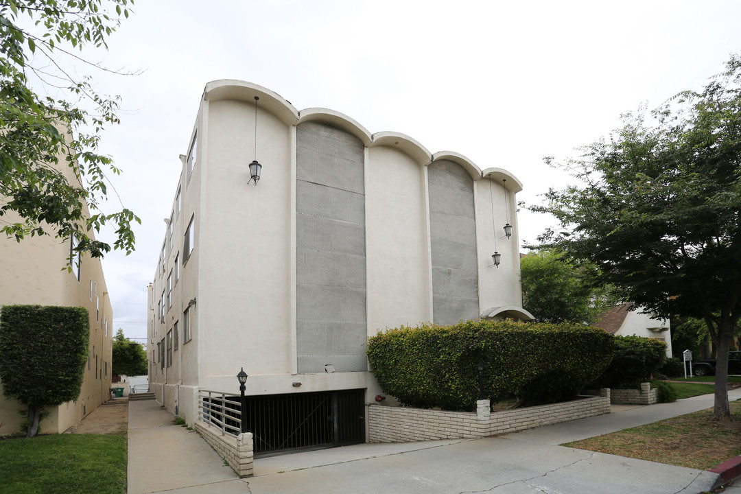 252 S Reeves Dr in Beverly Hills, CA - Building Photo