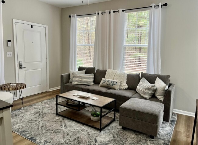 518 Olive Branch Way in Oxford, MS - Building Photo - Building Photo