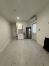 15022 SW 30th St in Miami, FL - Building Photo - Building Photo