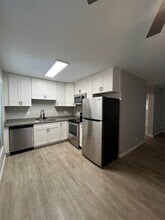 DRIFT PB in San Diego, CA - Foto de edificio - Interior Photo